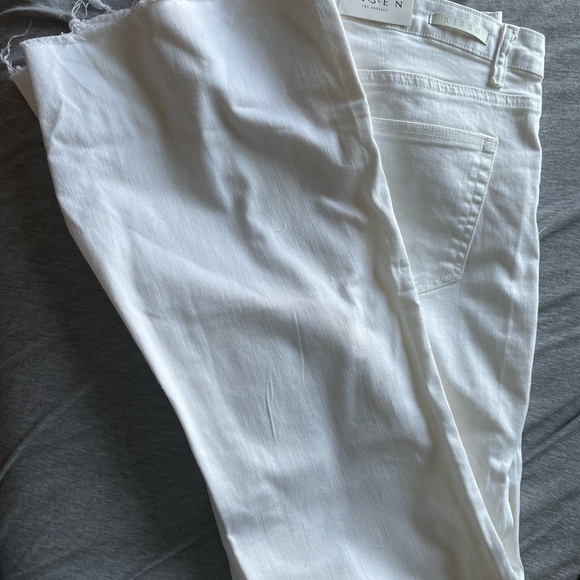 White Flare Wide Leg Jeans High-Rise - Picture 7 of 7